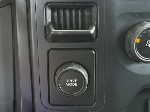 Used 2021 Ford F150 XL w/ Equipment Group 101A High RWD image 19