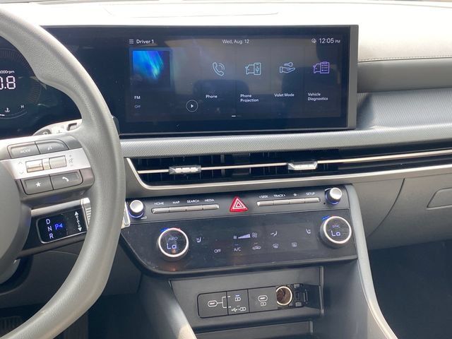 Used 2025 Hyundai Sonata SEL FWD image 10