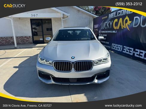 Used 2016 BMW 750i xDrive AWD/4WD image 7