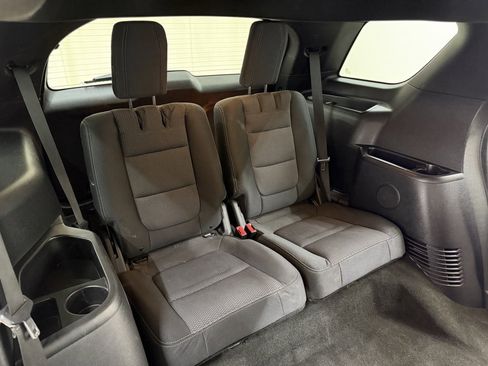 Used 2017 Ford Explorer XLT w/ Equipment Group 201A image 16