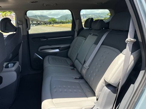 Used 2024 Kia EV9 Wind AWD/4WD image 15