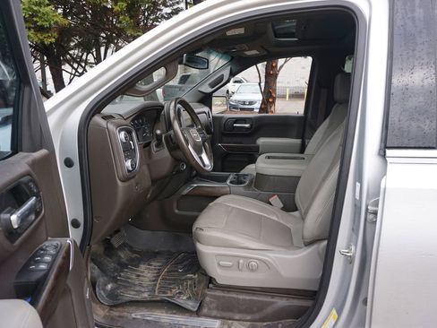 Used 2019 GMC Sierra 1500 SLT image 2