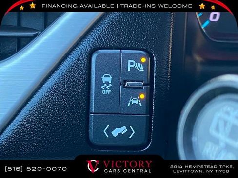 Used 2020 GMC Yukon SLT w/ Premium Edition image 32