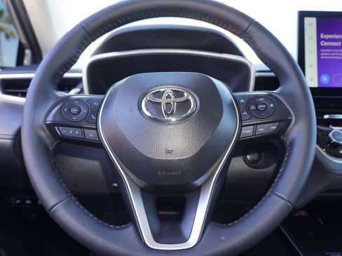 Certified 2026 Toyota Corolla Cross XLE w/ Convenience Package FWD image 22