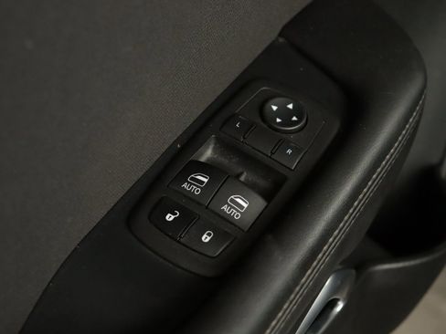 Used 2023 Dodge Challenger R/T w/ Blacktop Package image 23