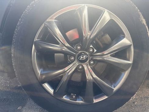 Used 2017 Hyundai Santa Fe Sport w/ Cargo Package image 3