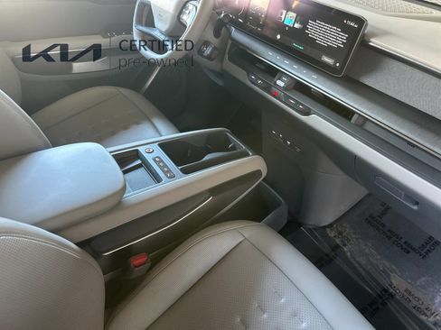 Certified 2024 Kia EV9 Wind AWD/4WD image 18
