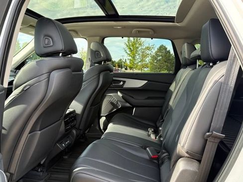 Used 2024 Acura MDX SH-AWD w/ Technology Package image 24