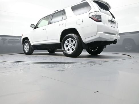 Certified 2024 Toyota 4Runner SR5 image 30