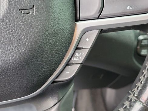 Used 2021 RAM 1500 Big Horn AWD/4WD image 30
