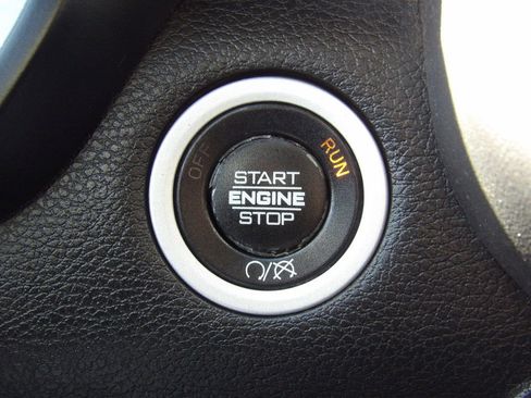 Used 2019 RAM 2500 Big Horn image 22