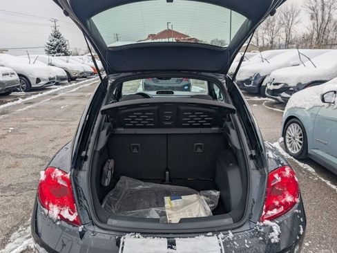 Used 2013 Volkswagen Beetle 2.0T image 16