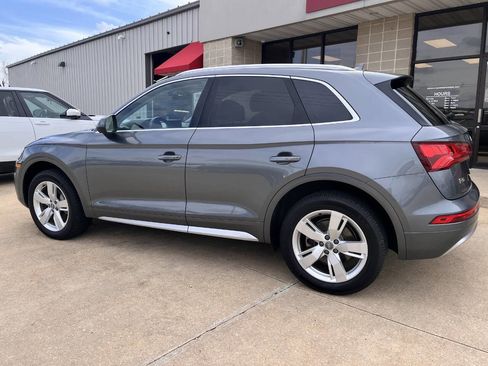 Used 2018 Audi Q5 2.0T Premium Plus w/ Premium Plus Package image 3