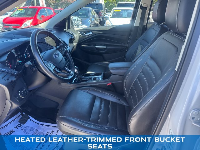 Used 2019 Ford Escape Titanium AWD/4WD image 10