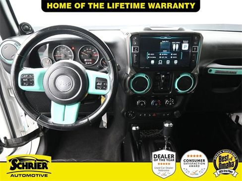 Used 2013 Jeep Wrangler Unlimited Rubicon image 13