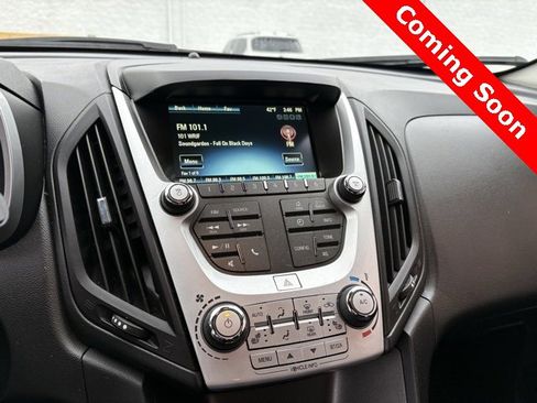 Used 2017 Chevrolet Equinox LT w/ Convenience Package image 10