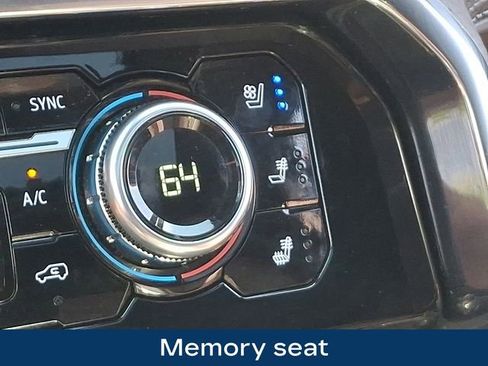 Used 2023 GMC Sierra 1500 Denali AWD/4WD image 16