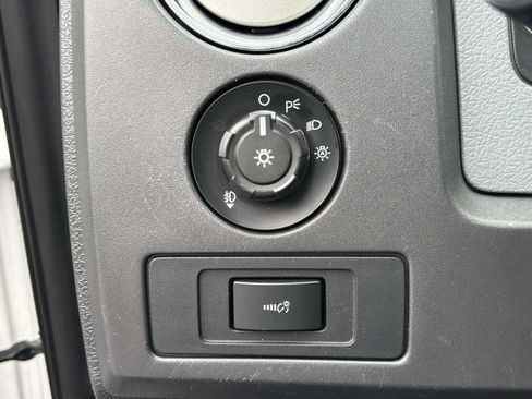 Used 2013 Ford F150 XLT RWD image 17