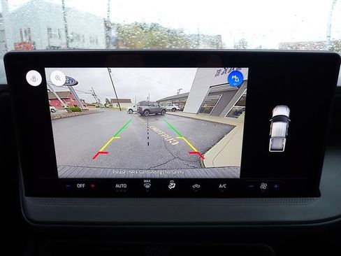 New 2025 Ford Maverick Lobo image 19