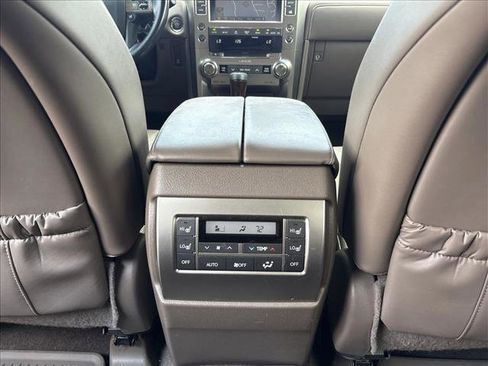 Used 2018 Lexus GX 460 Premium w/ Premium Package AWD/4WD image 18