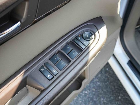 Used 2016 GMC Acadia Denali AWD/4WD image 21
