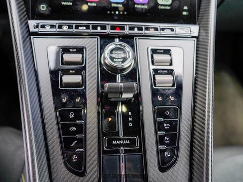 Used 2025 Aston Martin DB12 Coupe image 31