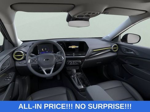 New 2026 Chevrolet Trax ACTIV w/ Sunroof Package FWD image 15
