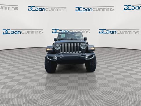 Used 2021 Jeep Gladiator Overland w/ Popular Equipment Package AWD/4WD image 4