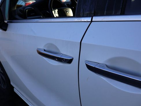 Certified 2019 Honda Odyssey Elite image 18