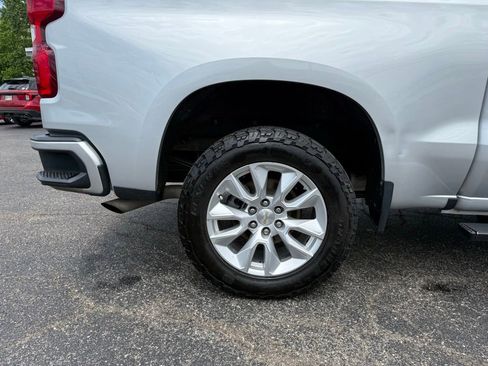 Used 2021 Chevrolet Silverado 1500 Custom w/ LPO, Dark Essentials Package AWD/4WD image 27