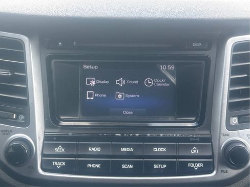 Used 2016 Hyundai Tucson SE w/ Option Group 02 FWD image 16