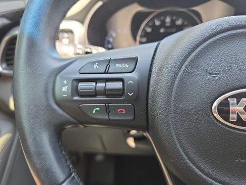 Used 2016 Kia Sorento EX w/ EX Touring Package FWD image 20