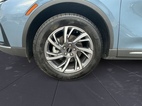 Used 2026 Lincoln Corsair Premiere FWD image 14