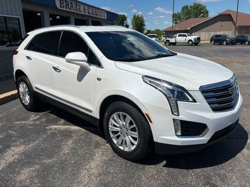 Used 2019 Cadillac XT5 AWD image 1