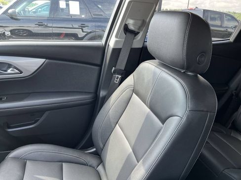 Used 2024 Chevrolet Blazer LT FWD image 22
