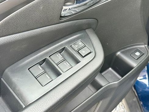 Used 2022 Honda Pilot Sport image 11