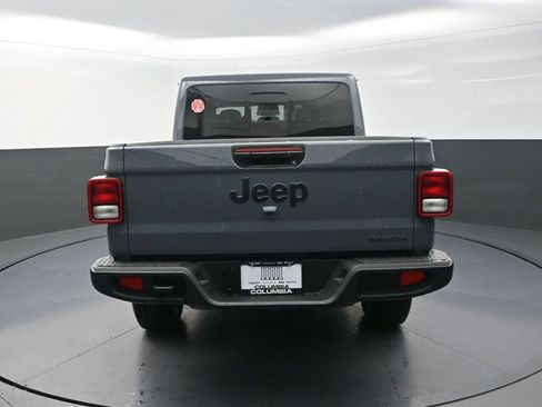 New 2026 Jeep Gladiator Sport AWD/4WD image 8