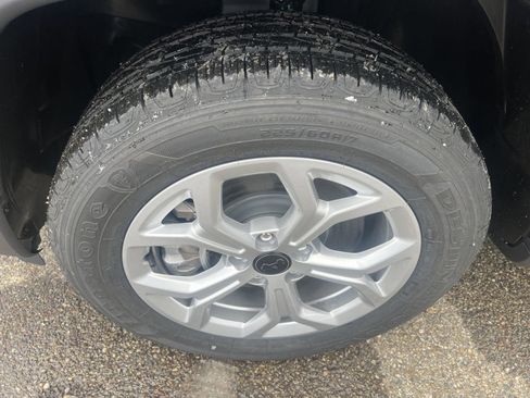 New 2026 Jeep Compass Latitude image 40