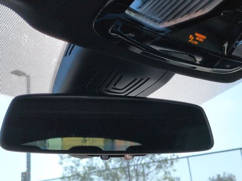 Used 2023 BMW i4 eDrive35 w/ Premium Package image 26