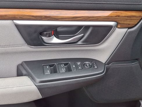 Used 2021 Honda CR-V EX image 10