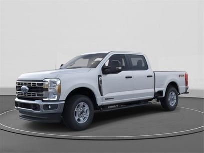 New 2026 Ford F250 XLT w/ FX4 Off-Road Package