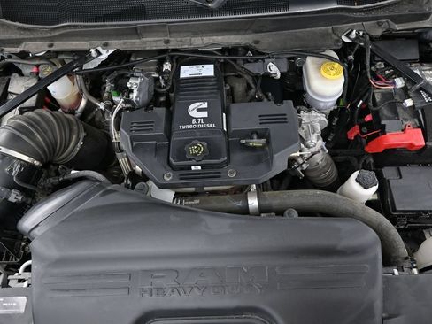 Used 2024 RAM 2500 Big Horn w/ Night Edition AWD/4WD image 29