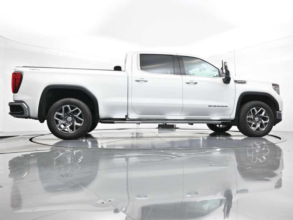 Used 2025 GMC Sierra 1500 SLT w/ SLT Premium Plus Package AWD/4WD image 30