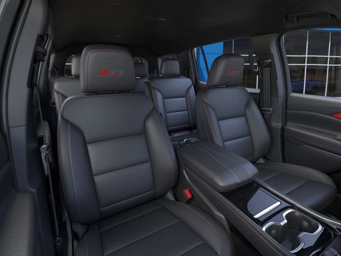 New 2026 Chevrolet Traverse Z71 w/ Enhanced Driving Package image 29