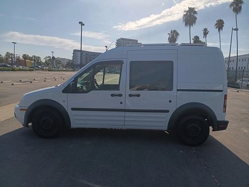 Used 2010 Ford Transit Connect XLT FWD image 5