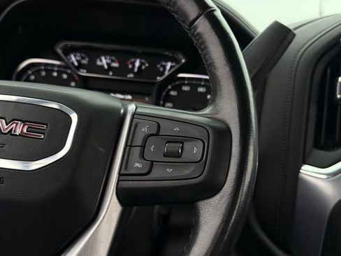 Used 2020 GMC Sierra 1500 Elevation w/ Elevation Value Package image 9
