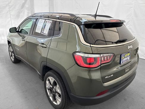 Used 2019 Jeep Compass Limited AWD/4WD image 5