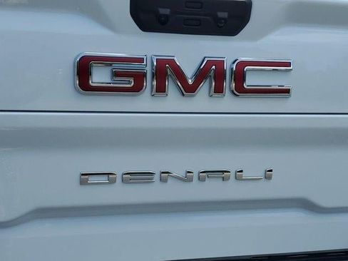 New 2026 GMC Sierra 2500 Denali AWD/4WD image 5