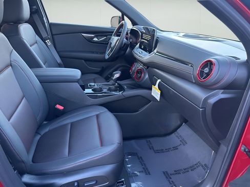 Used 2024 Chevrolet Blazer RS w/ Driver Confidence II Package image 17