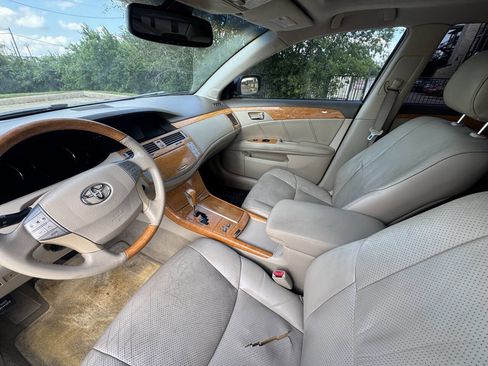Used 2006 Toyota Avalon Limited FWD image 11